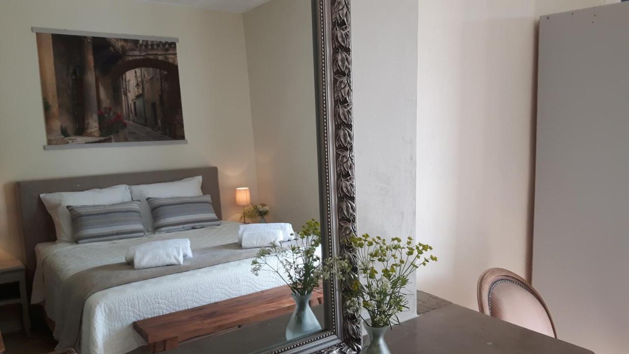 سانت هيبوليت - دو - فورت Chambres D'Hotes Des Gens Heureux المظهر الخارجي الصورة